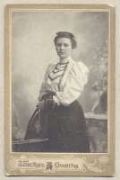 Женщина в Елисаветграде Фотография артикул 4595c.