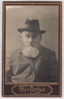 Портрет пожилого мужчины в шляпе Фотография артикул 4623c.